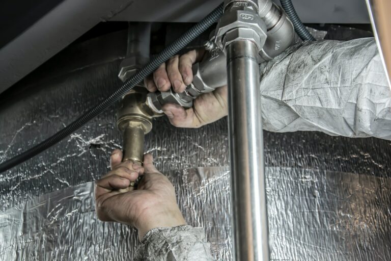 Moderne Methoden zur Rohrreinigung mit Kamera