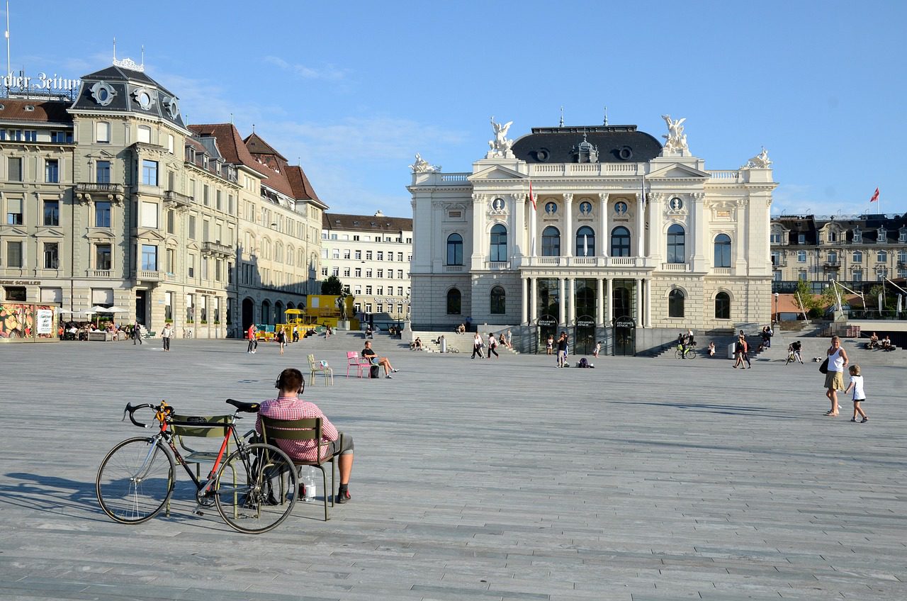 zurich opera house 2213737 1280