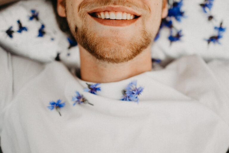 Digital Smile Design: So funktioniert der modernste Weg zum perfekten Lächeln bei Famidental